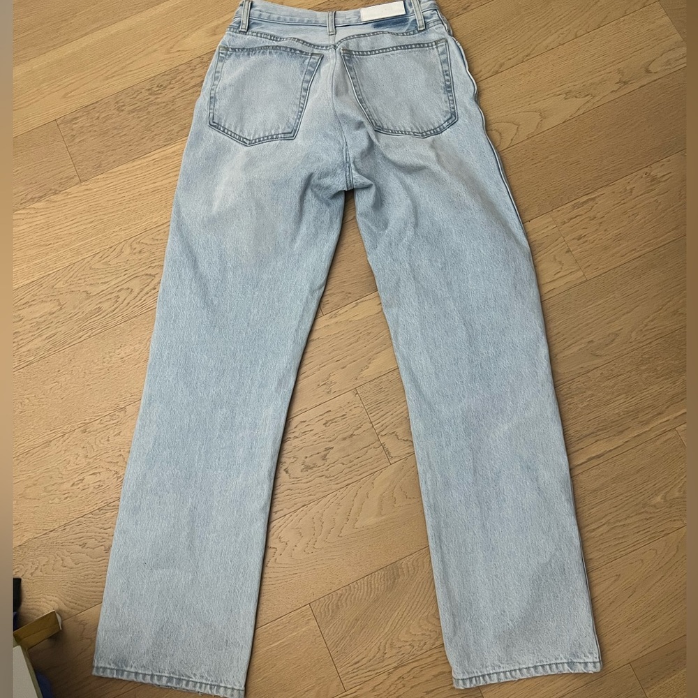RE/DONE Originals 90s High Rise Loose in Perfect Light Indigo - Size 30 - Picture 5 of 8